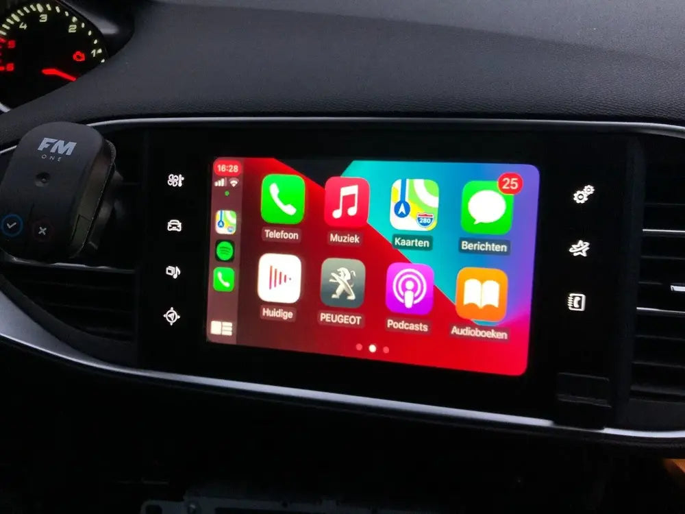 BoĂźtier Apple CarPlay & Android Auto sans fil pour Peugeot