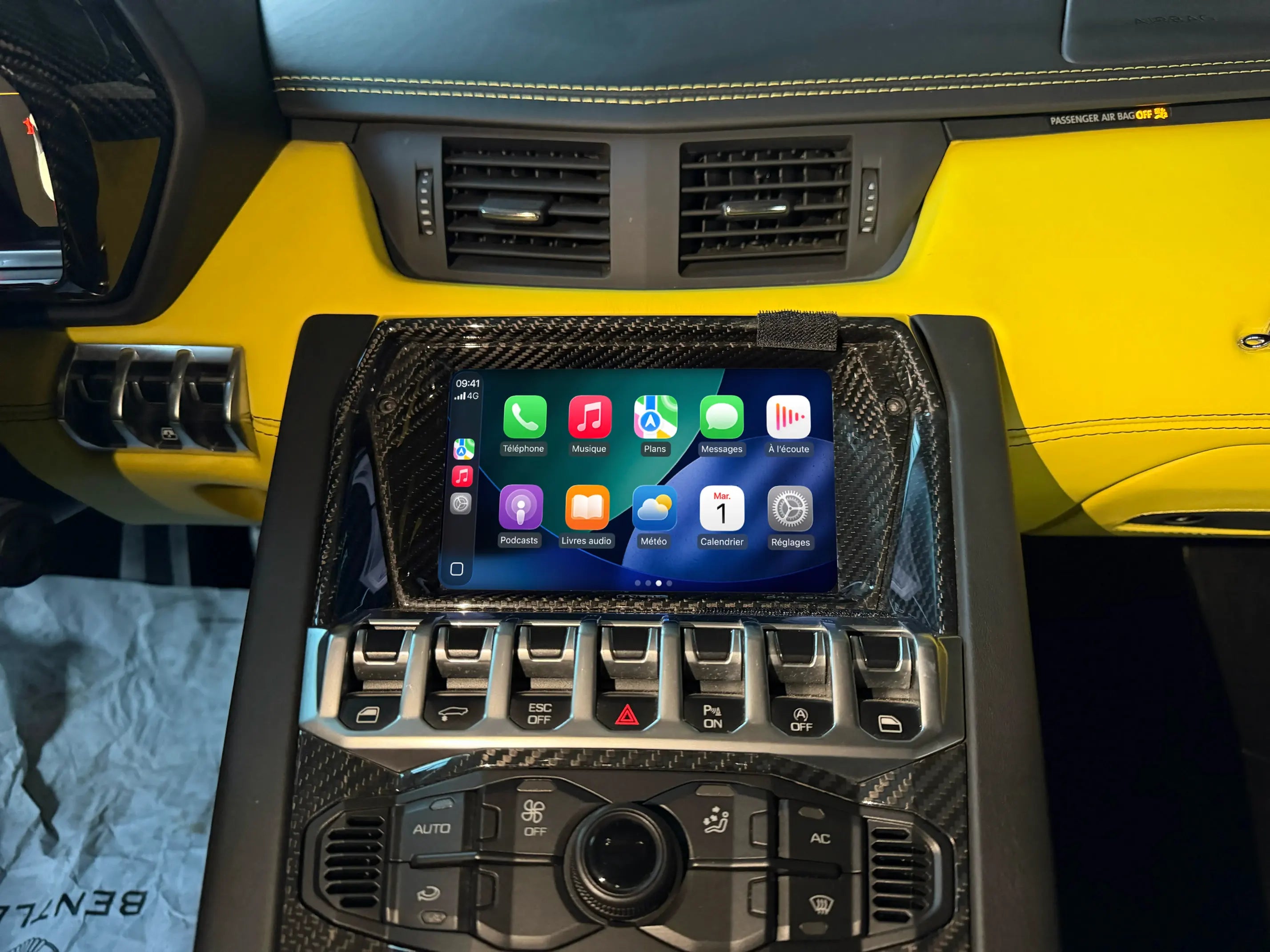 Boîtier Apple CarPlay & Android Auto sans fil pour Lamborghini