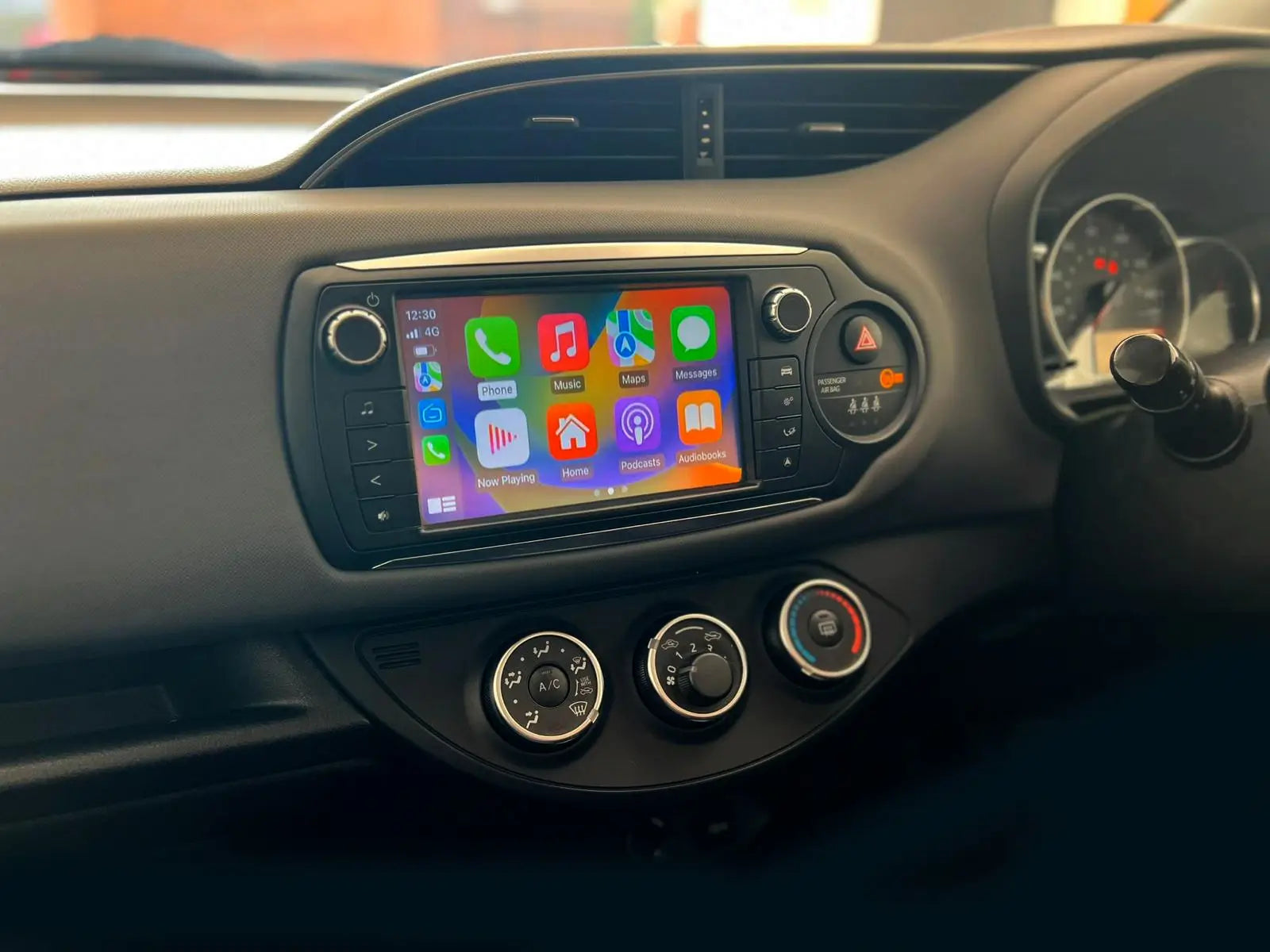 Boîtier Apple CarPlay & Android Auto sans fil pour Toyota